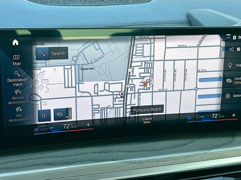 Certified 2023 BMW X7 xDrive40i w/ M Sport Package image 14