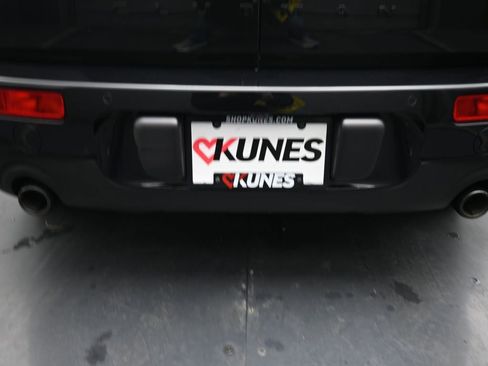 Used 2023 MINI Cooper Clubman S w/ Premium Package image 61