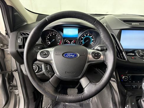Used 2015 Ford Escape Titanium w/ Equipment Group 301A AWD/4WD image 15