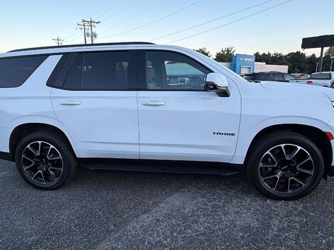 Used 2021 Chevrolet Tahoe RST w/ Luxury Package RWD image 8