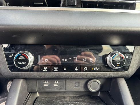 Used 2025 Mitsubishi Outlander SE FWD image 20