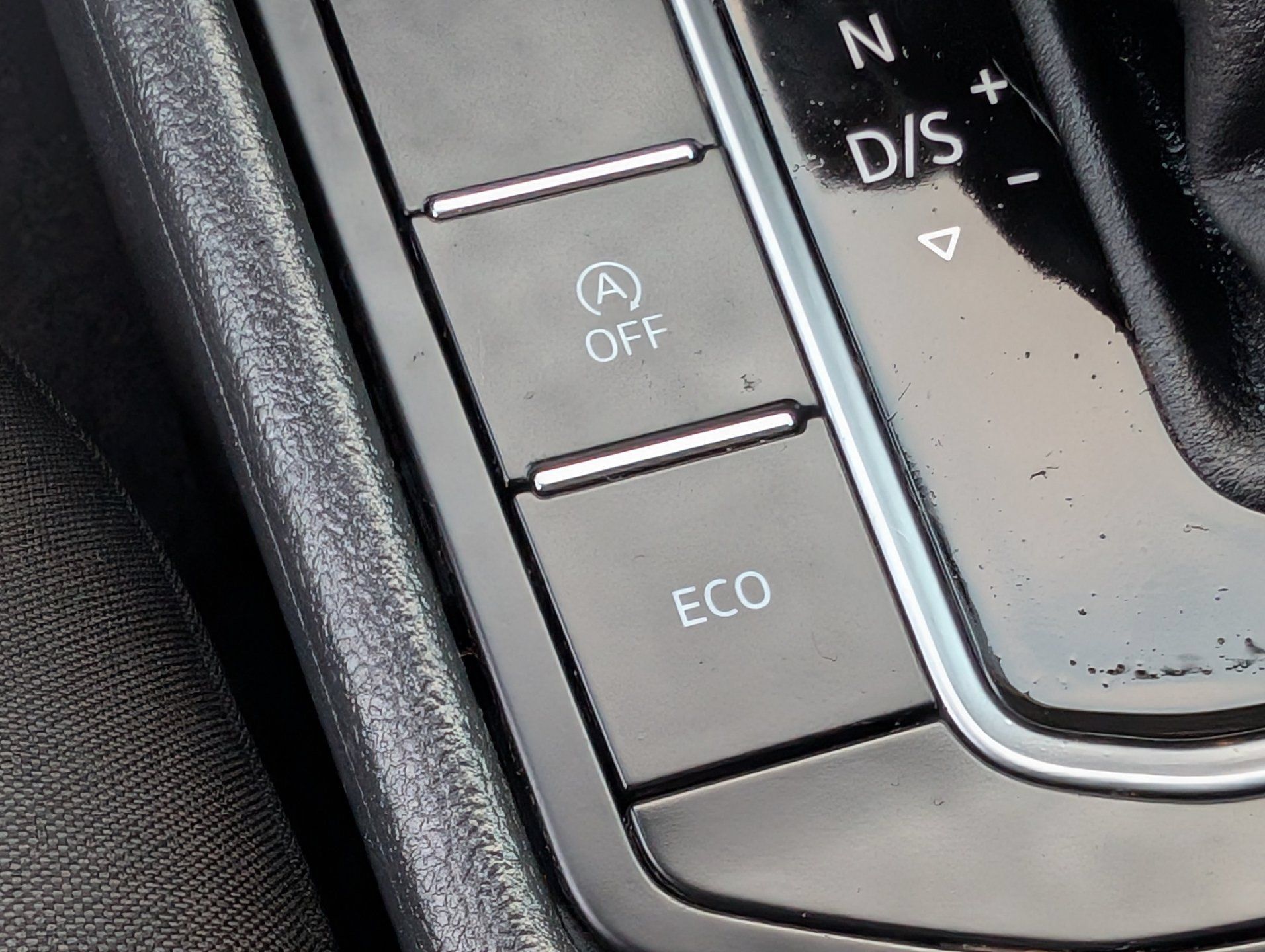 Used 2019 Volkswagen Jetta S w/ Driver Assistance Package FWD image 21