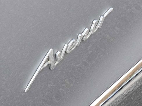 Certified 2024 Buick Enclave Avenir w/ Avenir Technology Package FWD image 10