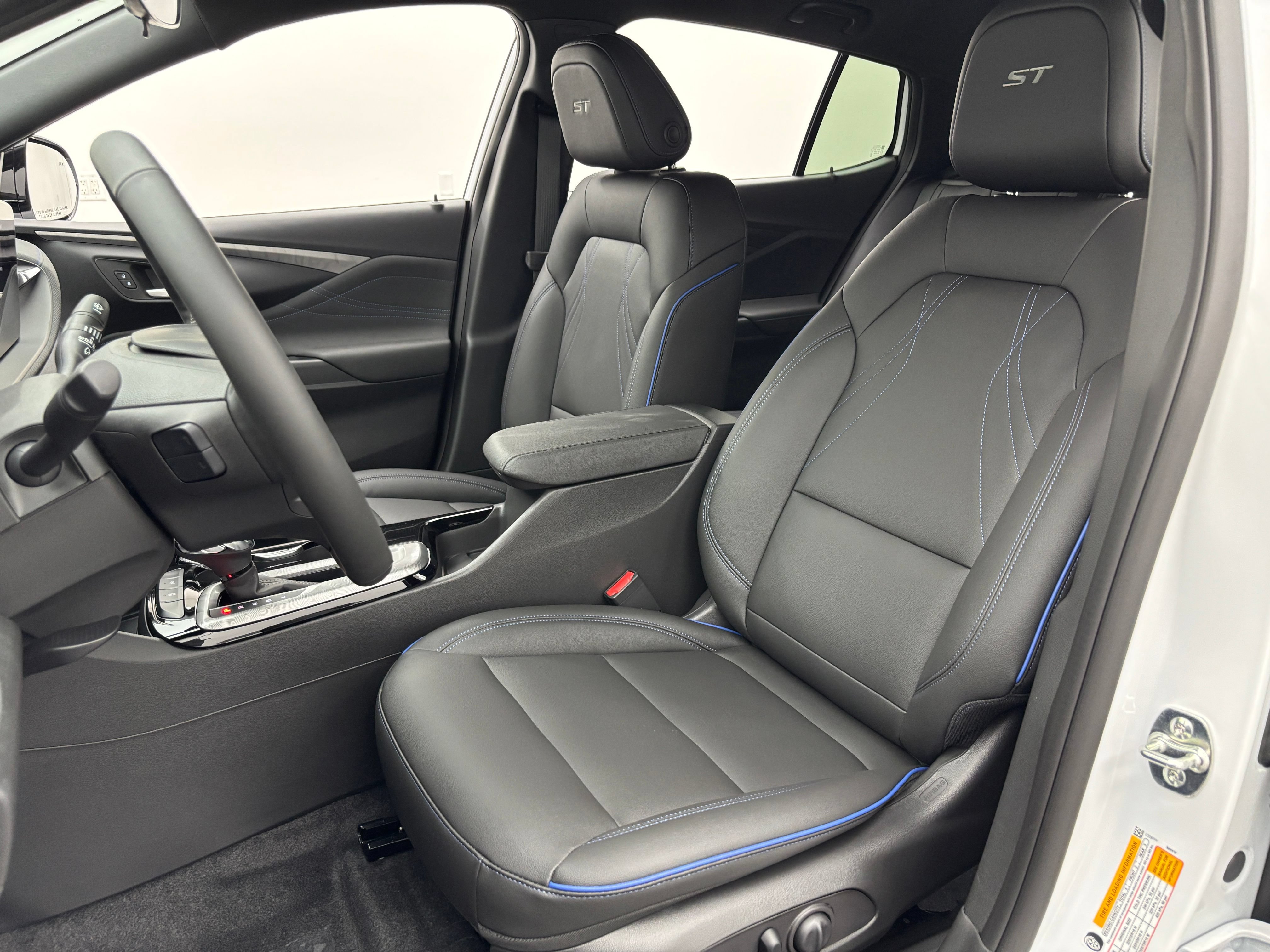 New 2026 Buick Envista Sport Touring w/ Convenience I Package FWD image 16