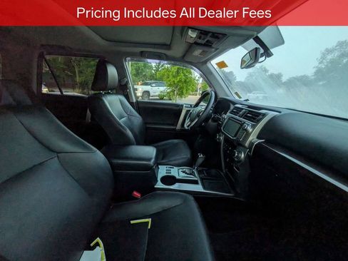 Used 2018 Toyota 4Runner Limited RWD image 10