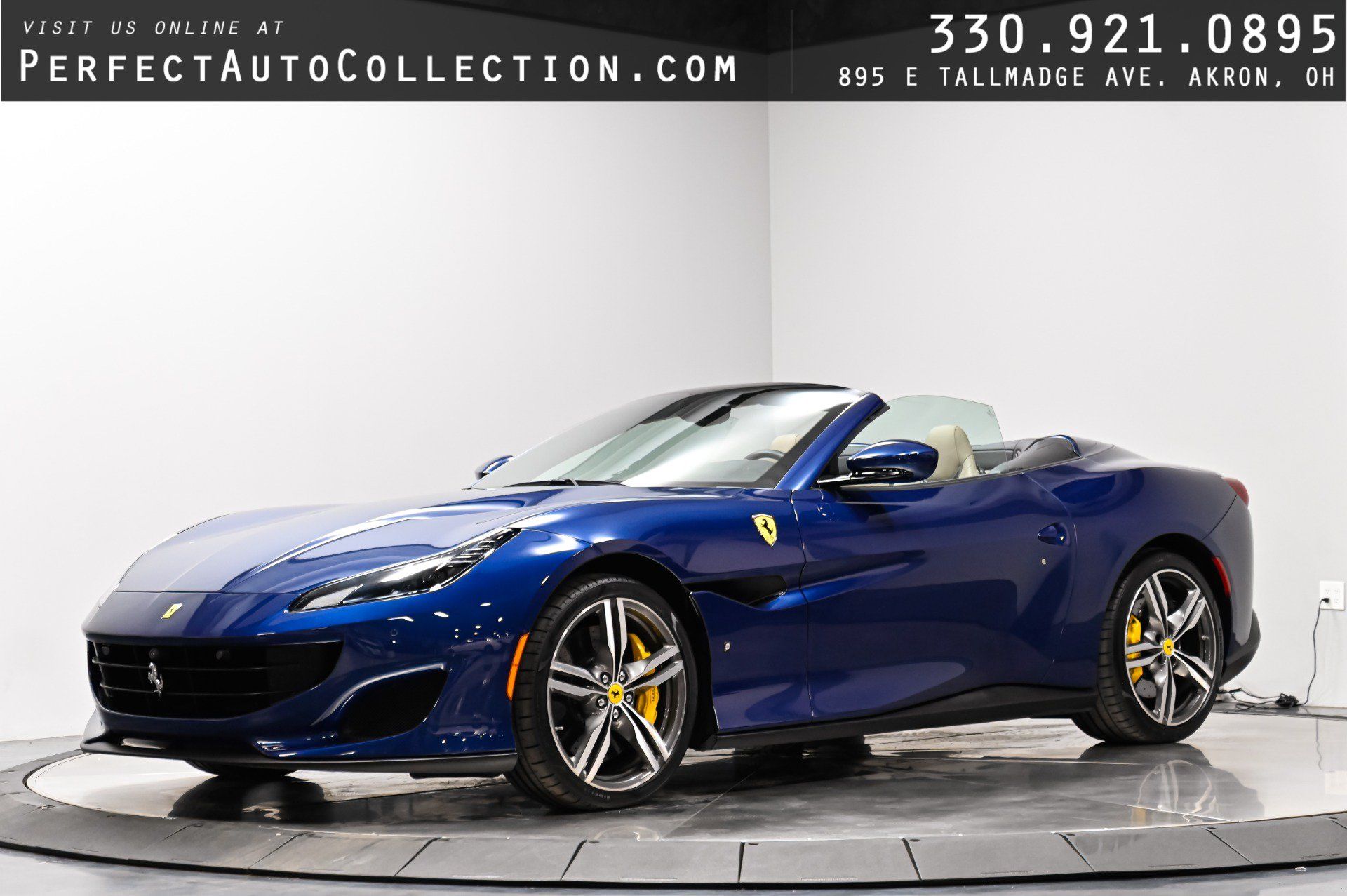 Used 2019 Ferrari Portofino RWD image 1