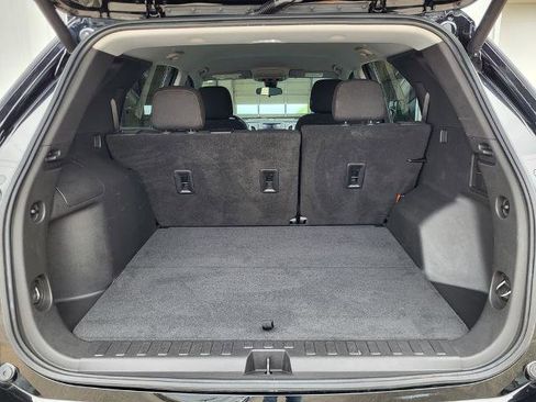 Used 2022 Chevrolet Equinox LT FWD image 25