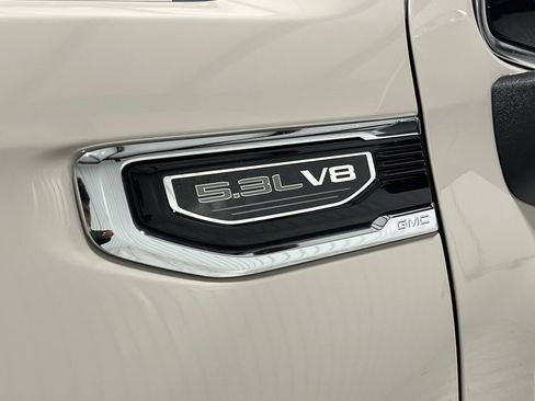 New 2026 GMC Sierra 1500 SLE image 31