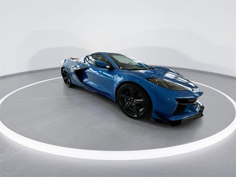 New 2026 Chevrolet Corvette Z06 image 2