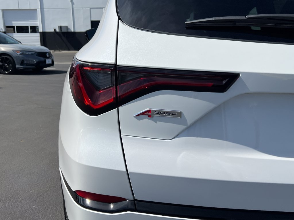 Used 2026 Acura MDX A-Spec w/ Advance Package AWD/4WD image 11