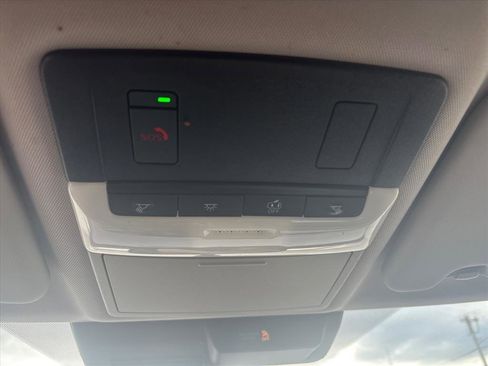 Used 2023 Mitsubishi Outlander SE image 29