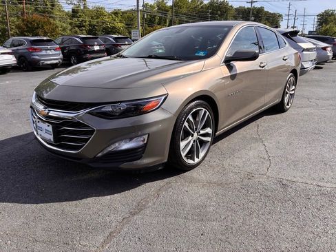 Used 2020 Chevrolet Malibu LT FWD image 3