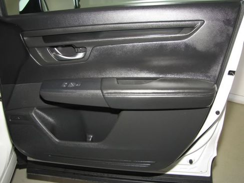 Certified 2024 Honda CR-V EX image 21