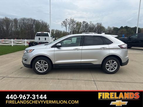 Used 2018 Ford Edge SEL w/ Equipment Group 201A image 3