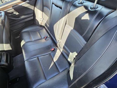 Used 2016 BMW 528i Sedan RWD image 17