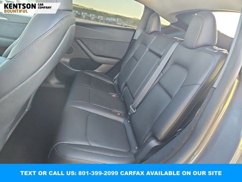 Used 2023 Tesla Model Y Performance image 10