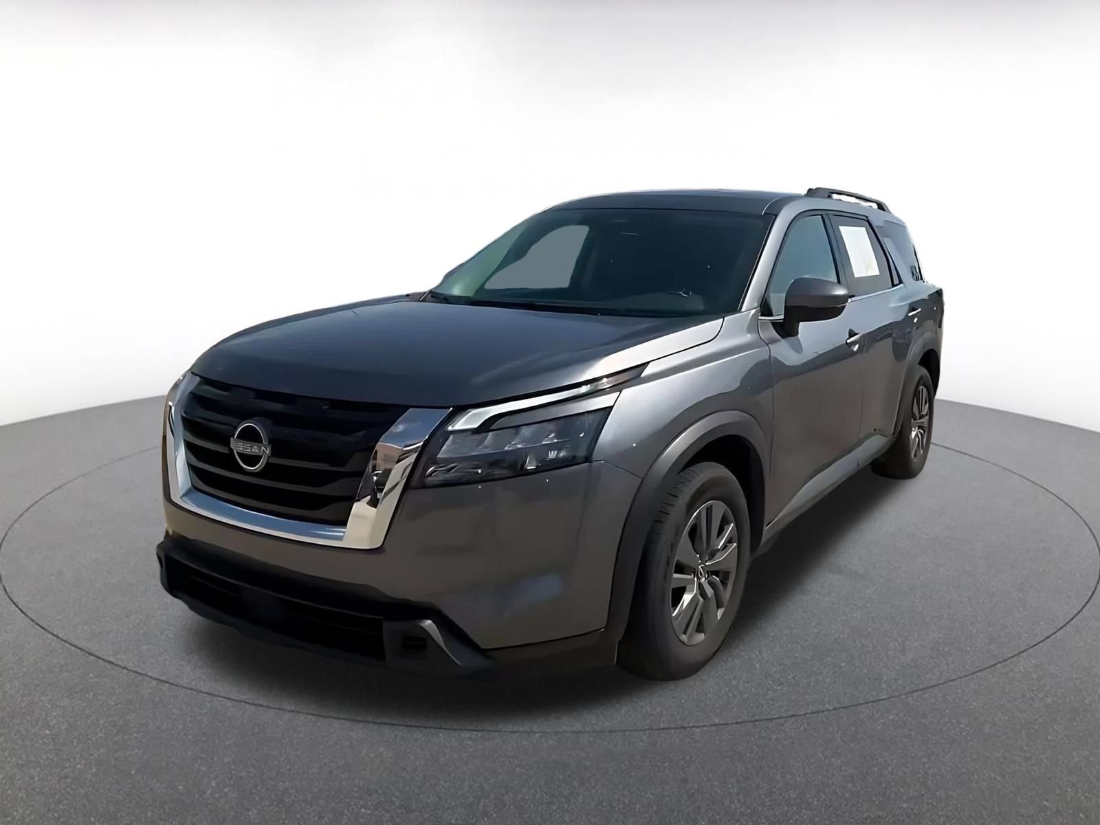 Used 2025 Nissan Pathfinder SV AWD/4WD image 6