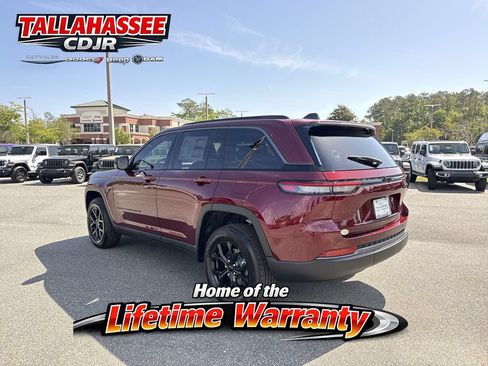 New 2026 Jeep Grand Cherokee Altitude RWD image 5