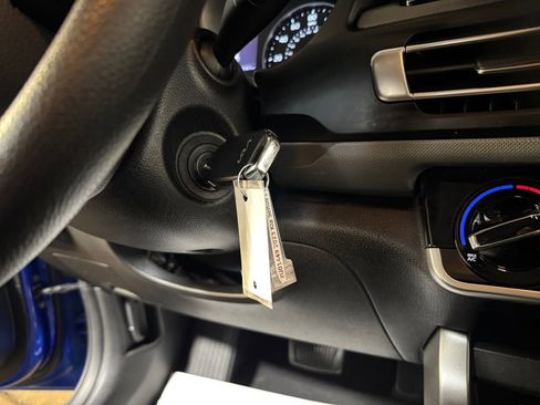 Used 2023 Kia Seltos LX image 29