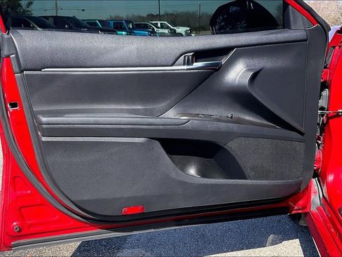 Used 2023 Toyota Camry LE image 17