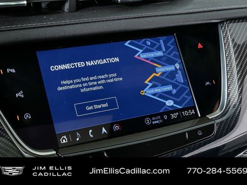 Certified 2024 Cadillac XT6 Sport w/ Technology Package image 16