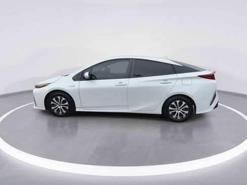 Certified 2021 Toyota Prius Prime XLE image 5