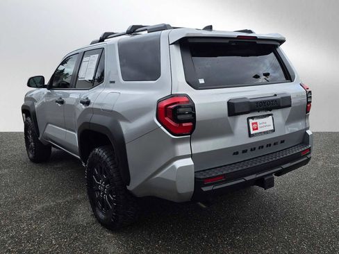 Certified 2025 Toyota 4Runner SR5 image 5