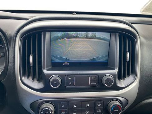 Used 2022 Chevrolet Colorado LT w/ Fleet Safety Package image 25