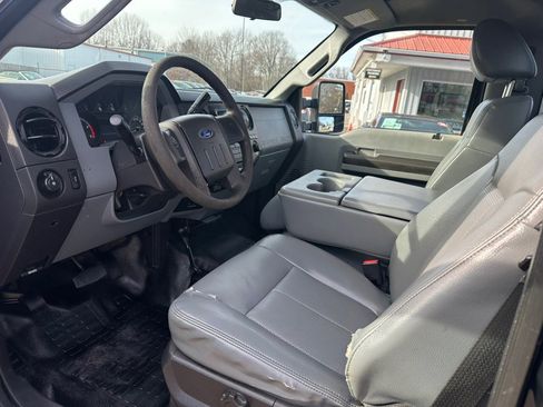 Used 2015 Ford F450 XL image 12