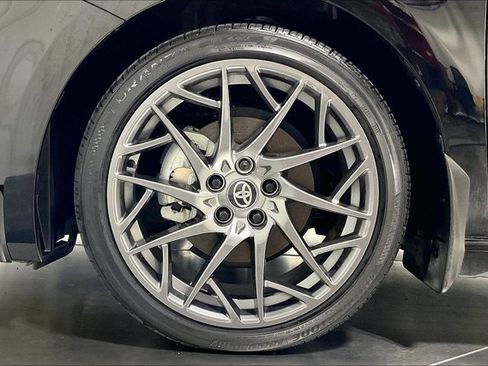 Certified 2025 Toyota Camry SE FWD image 10