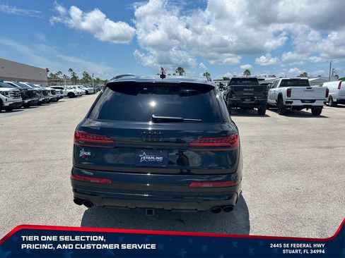 Used 2023 Audi SQ7 Premium Plus w/ Executive Package AWD/4WD image 6
