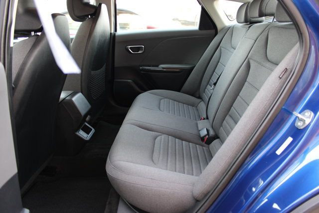 Used 2025 Kia K4 EX FWD image 31