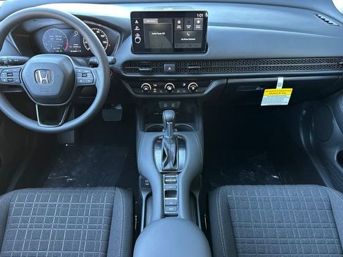 New 2026 Honda HR-V LX image 14