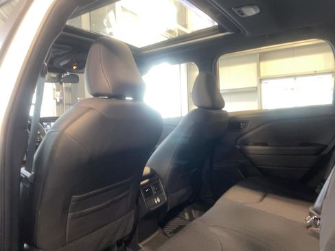 Used 2025 Subaru Forester Premium image 13