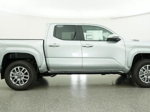 New 2026 Toyota Tacoma Limited AWD/4WD image 20