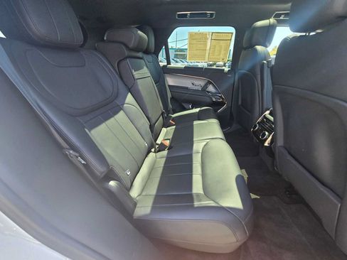 Used 2024 Land Rover Range Rover Sport Dynamic SE AWD/4WD image 12