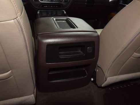 Used 2016 Chevrolet Silverado 1500 LTZ w/ Texas Edition RWD image 18