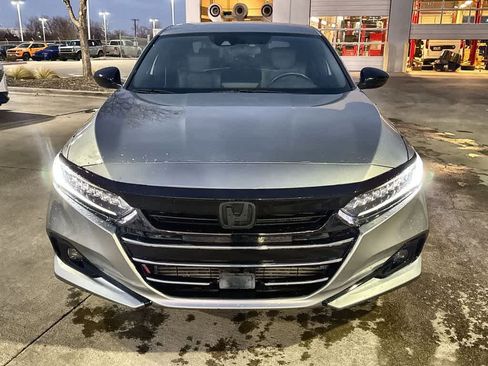 Used 2022 Honda Accord Sport image 7