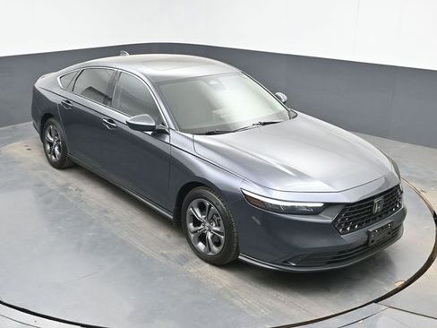 Used 2023 Honda Accord EX image 13