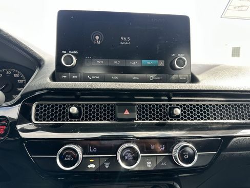 Used 2024 Honda Civic Sport image 27