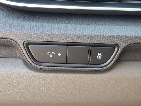 Used 2025 Kia Carnival SX image 27