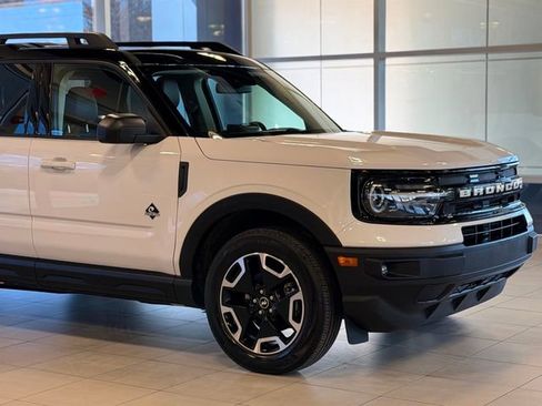 Used 2022 Ford Bronco Sport Outer Banks w/ Tech Package image 4