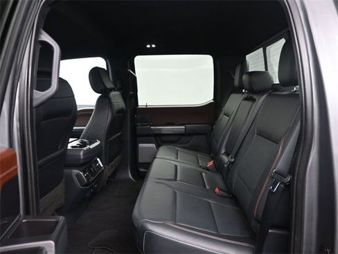 Used 2023 Ford F150 Lariat image 13