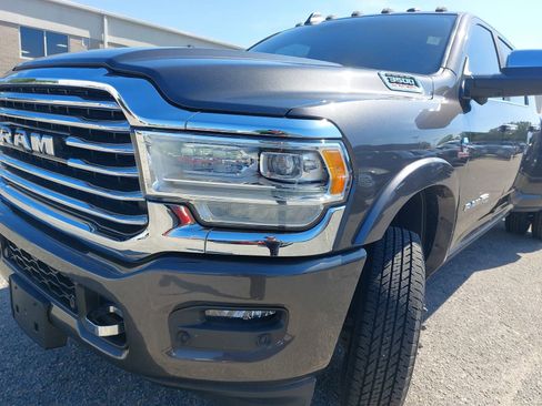 Used 2022 RAM 3500 Limited AWD/4WD image 32