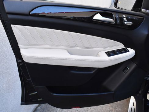 Used 2017 Mercedes-Benz GLE 350 image 16