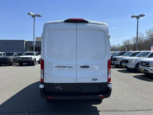 New 2026 Ford Transit 250 148 Medium Roof w/ Load Area Protection Package RWD image 4