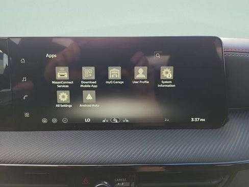 New 2026 Nissan Kicks SR w/ Cold Weather Package image 14