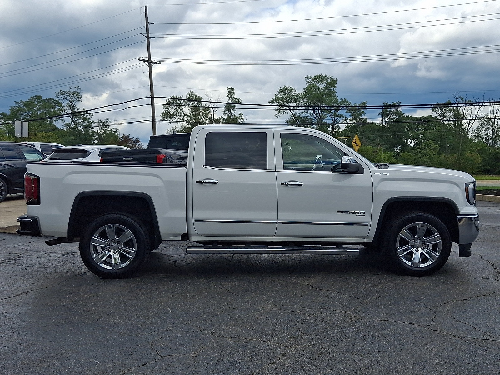 Used 2018 GMC Sierra 1500 SLT AWD/4WD image 7