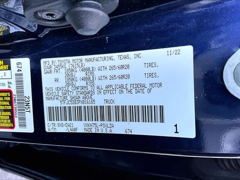 Used 2023 Toyota Tundra Limited AWD/4WD image 34