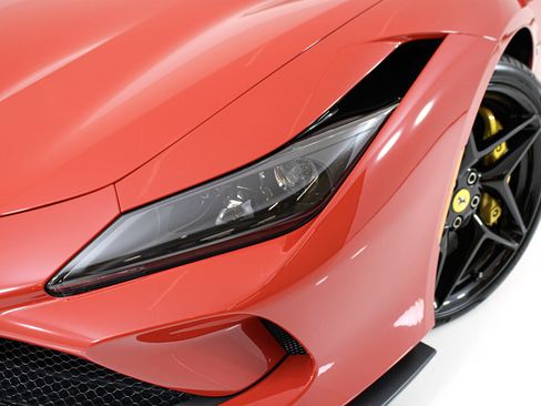 Certified 2022 Ferrari F8 Tributo RWD image 60